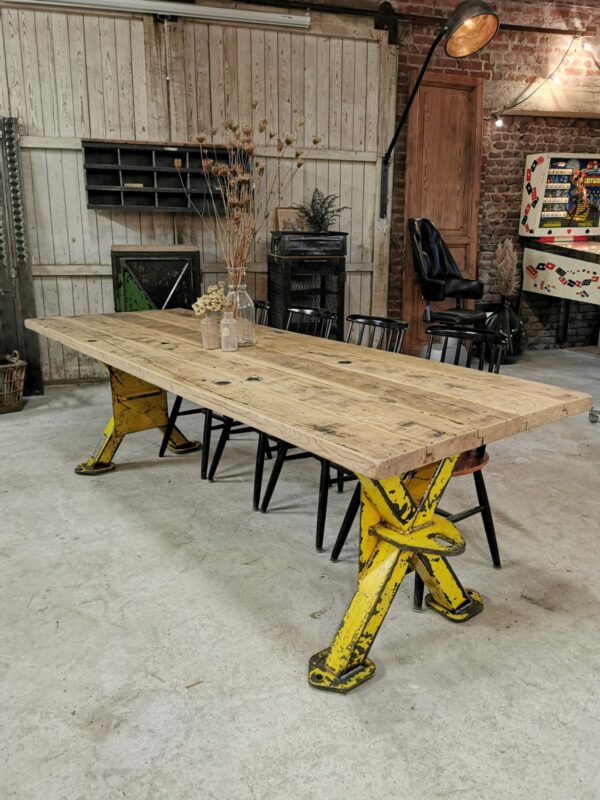 grande table industrielle