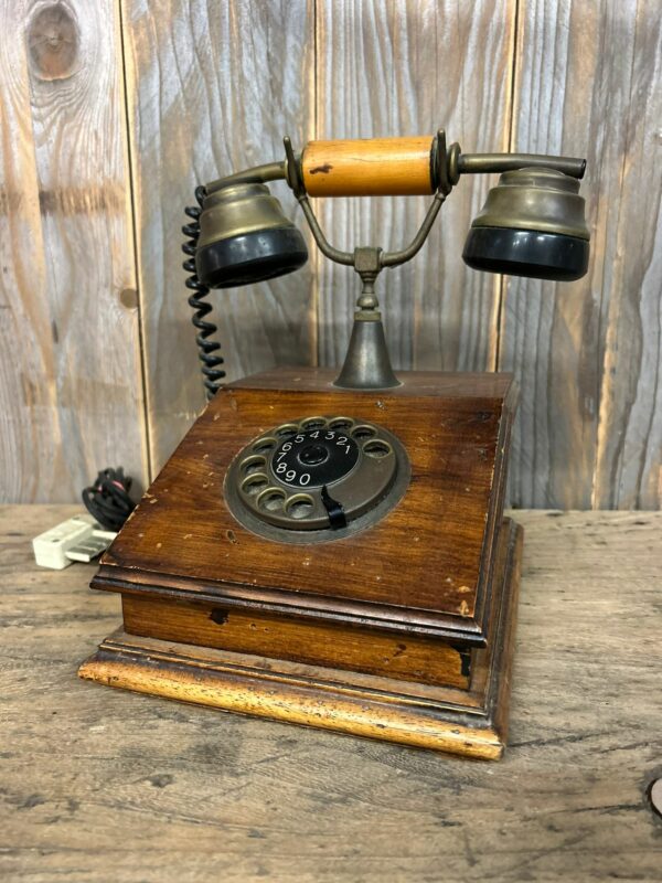 ancien téléphone