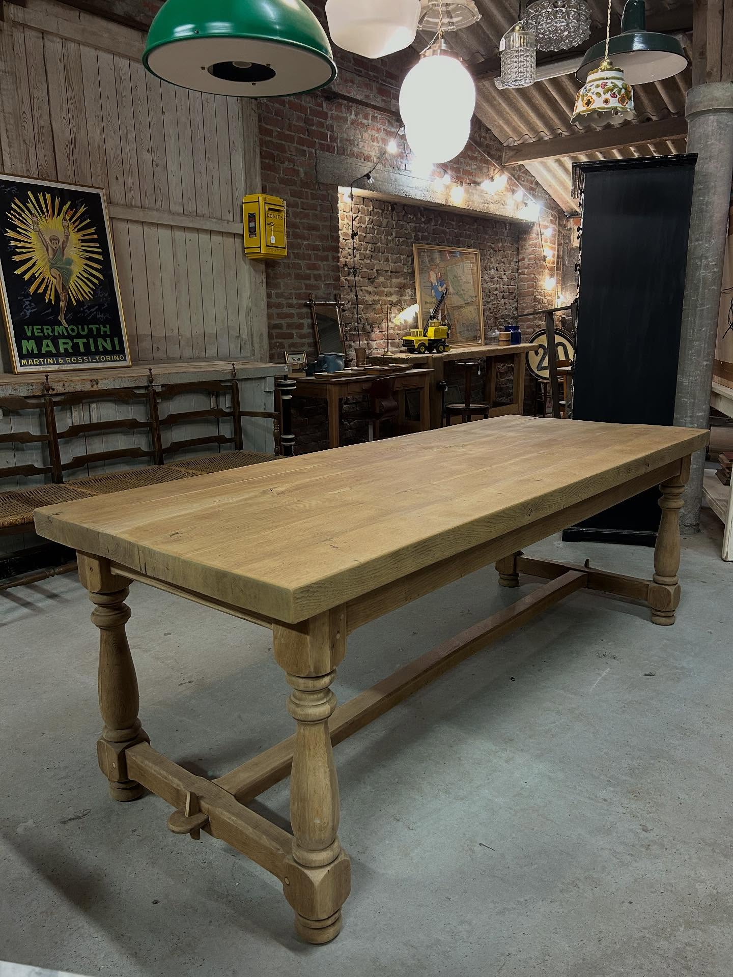 table de ferme en chêne