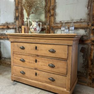 ancienne commode en orme