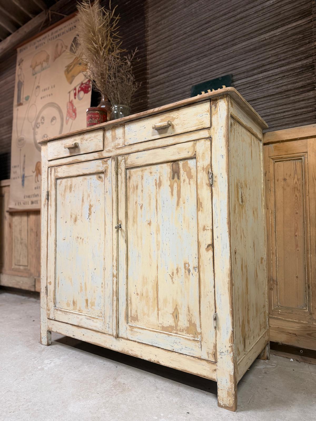 Meuble parisien patiné – Image 8