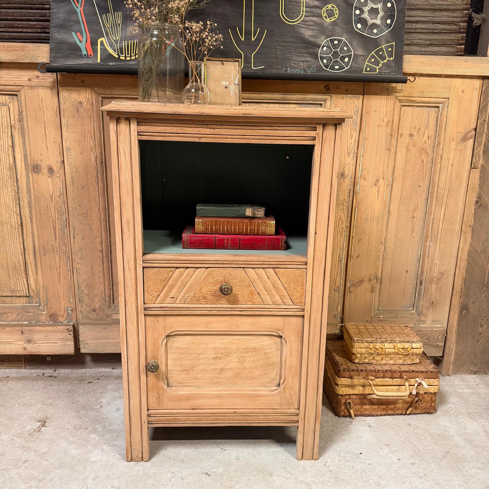 petit meuble en chêne