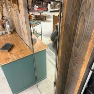 armoire vintage chromée