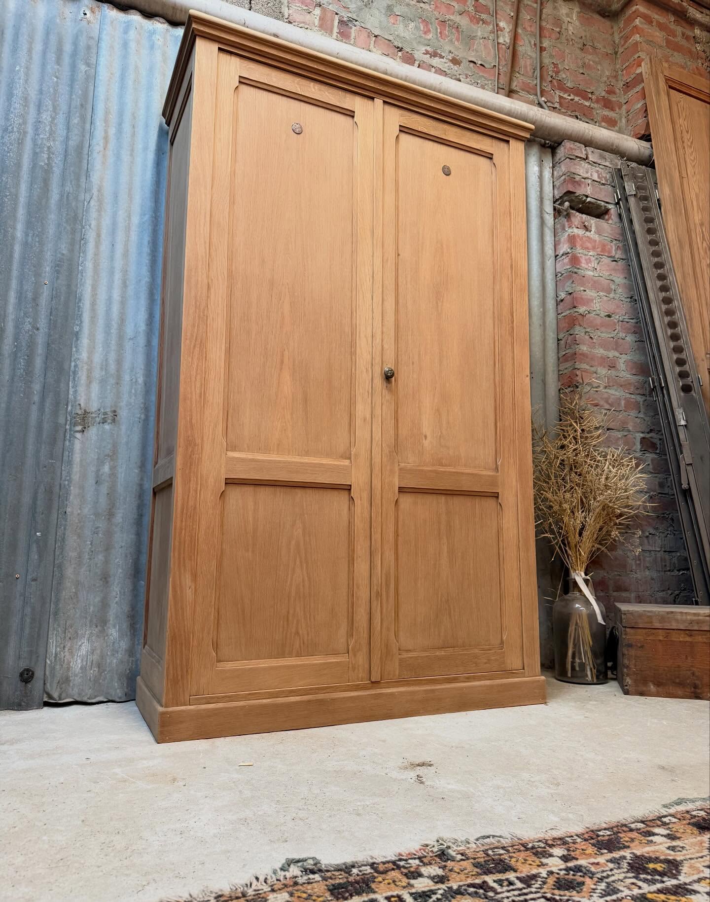 Armoire en chêne – Image 2