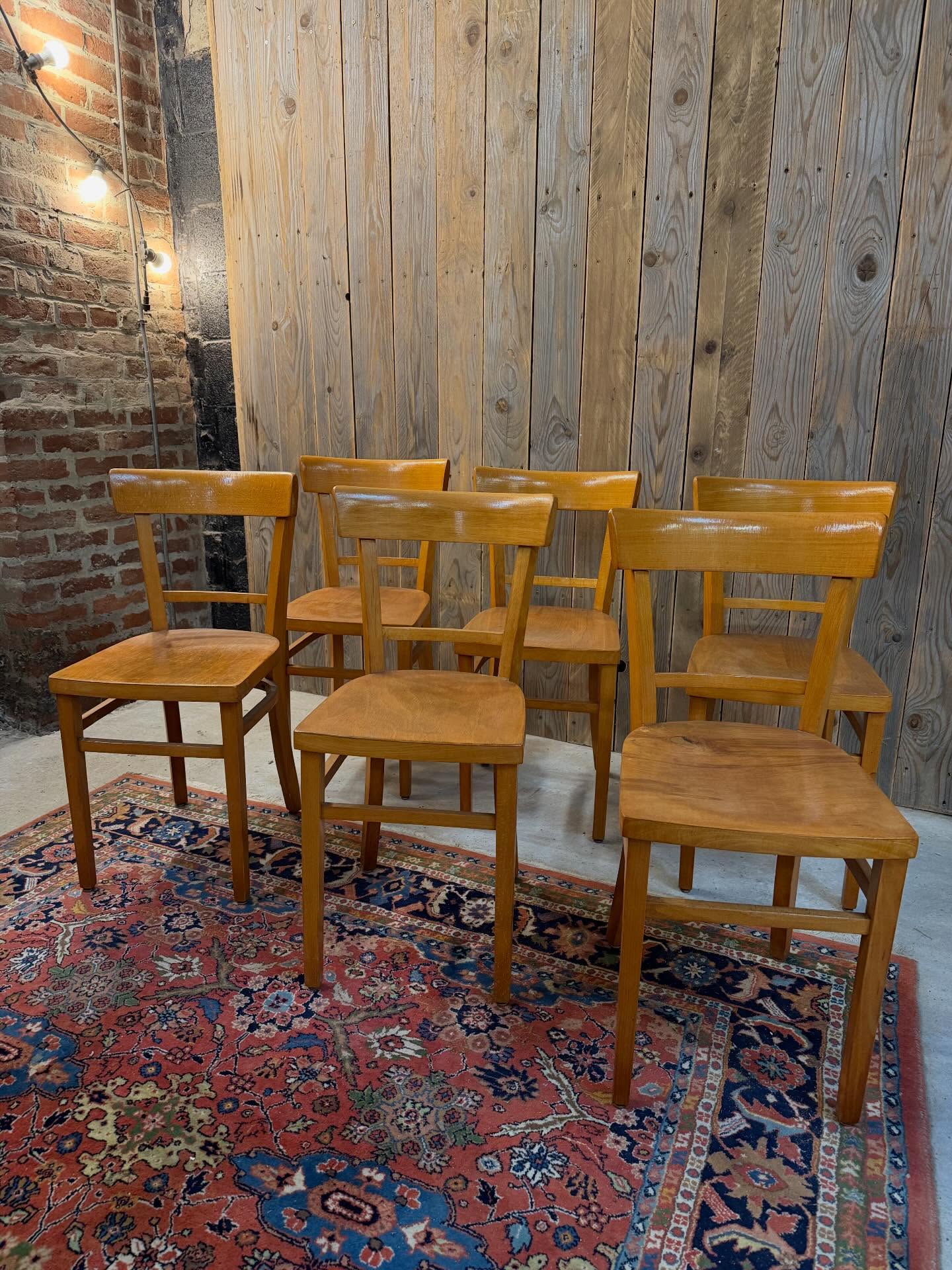 chaise bistrot années 60