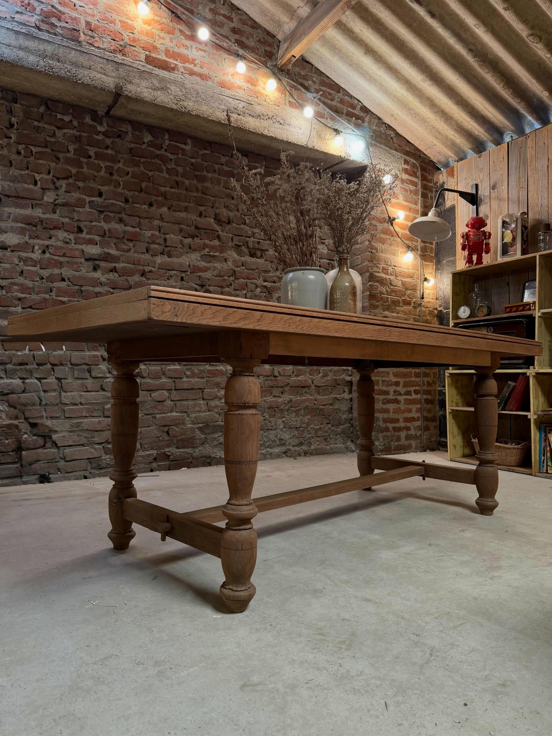 Table de ferme rustique – Image 3