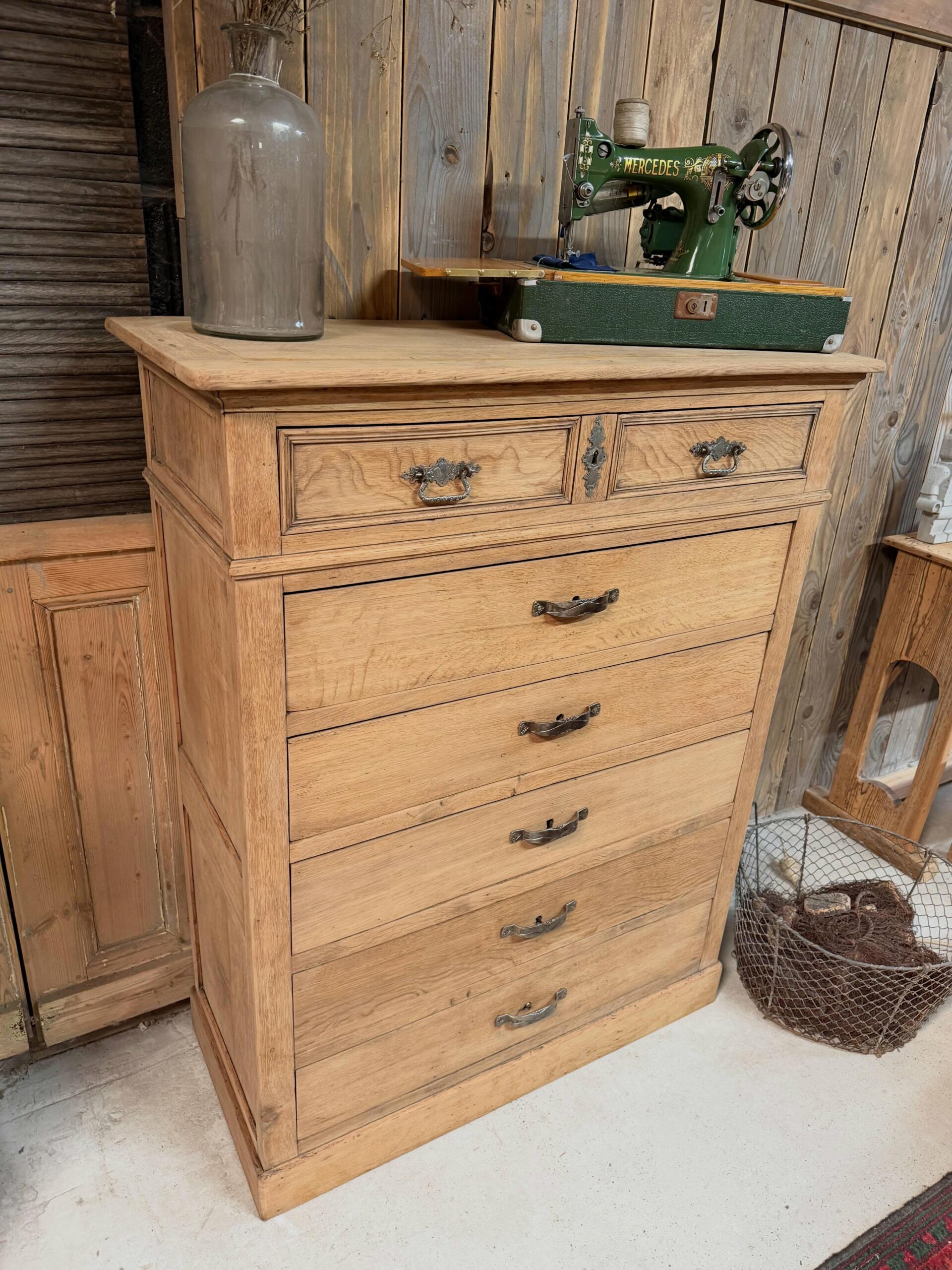 Chiffonnier en chêne – Image 3