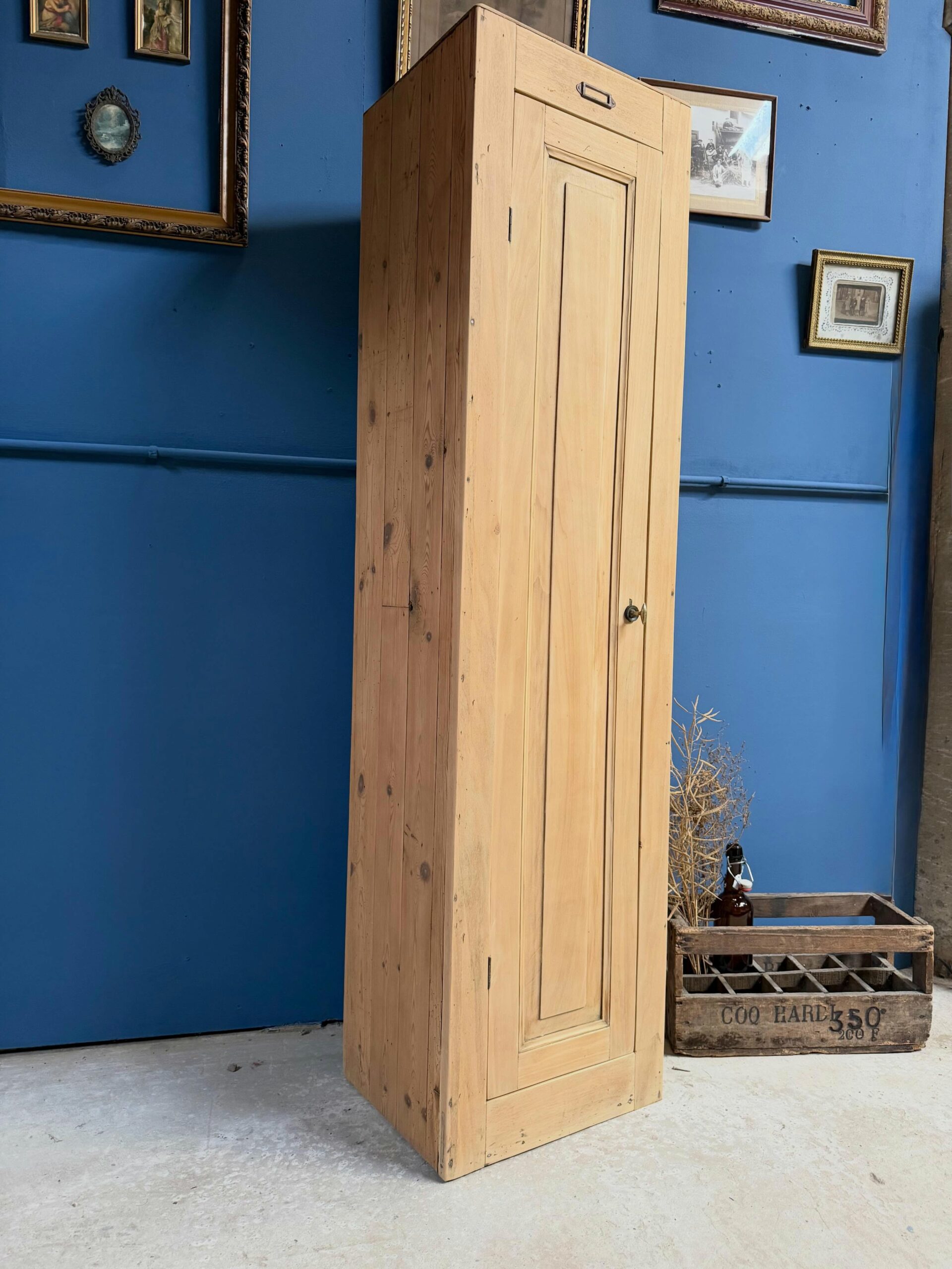 Vestiaire parisien – Image 2