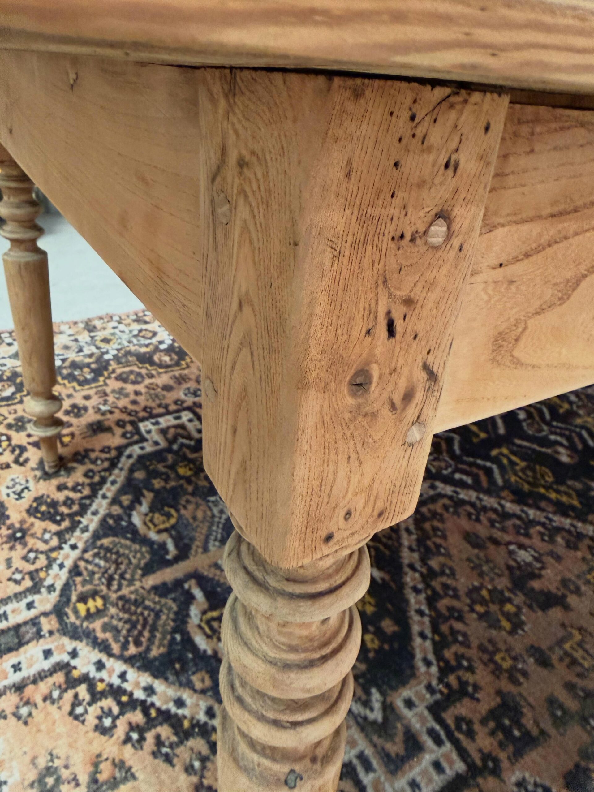 Table de ferme en pin – Image 8