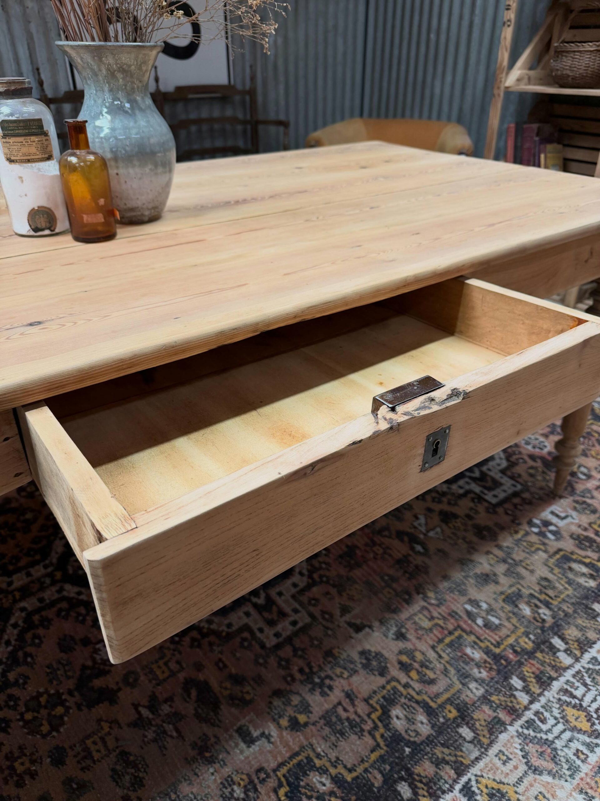 Table de ferme en pin – Image 3