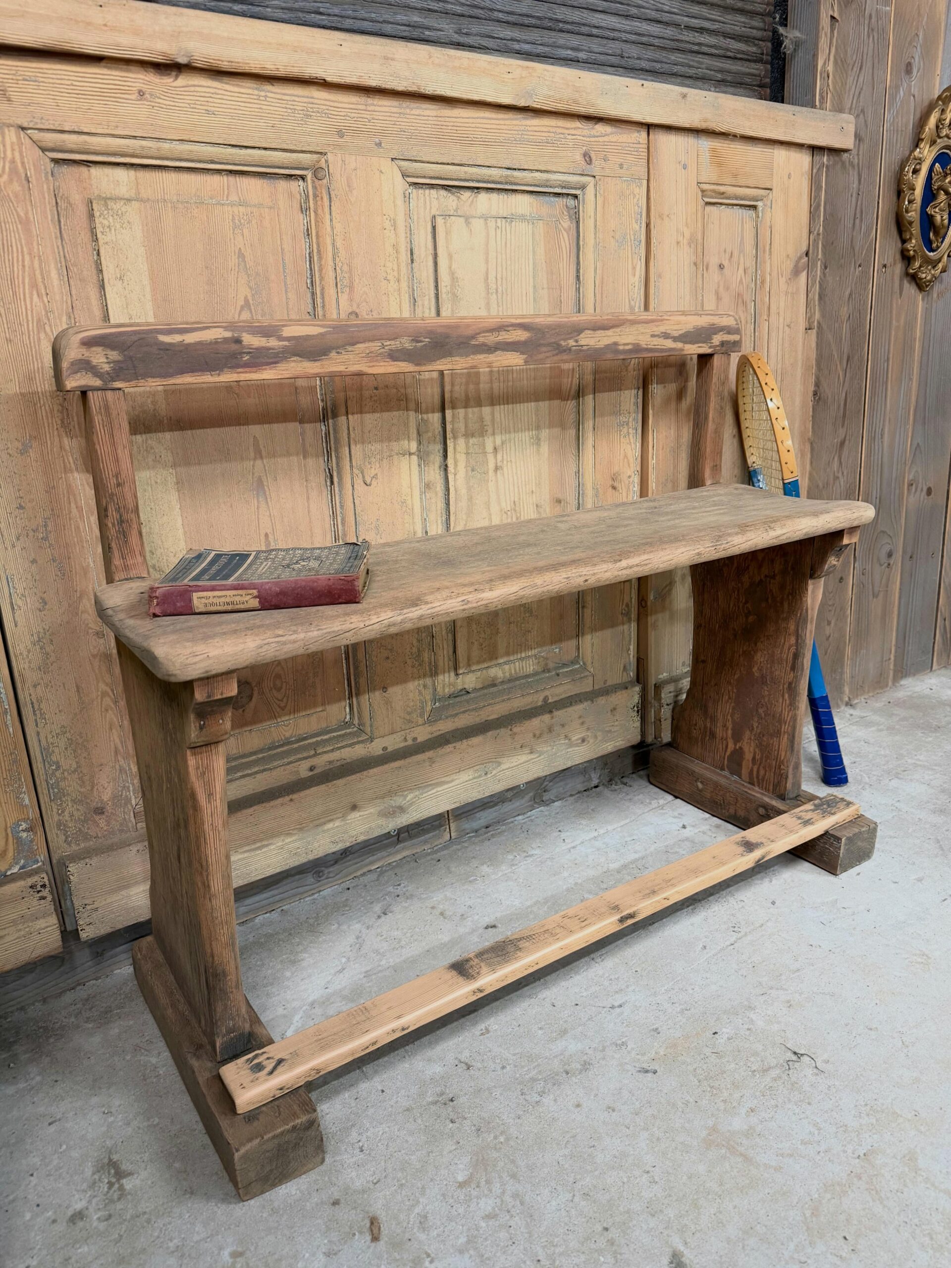 Petit banc d'église