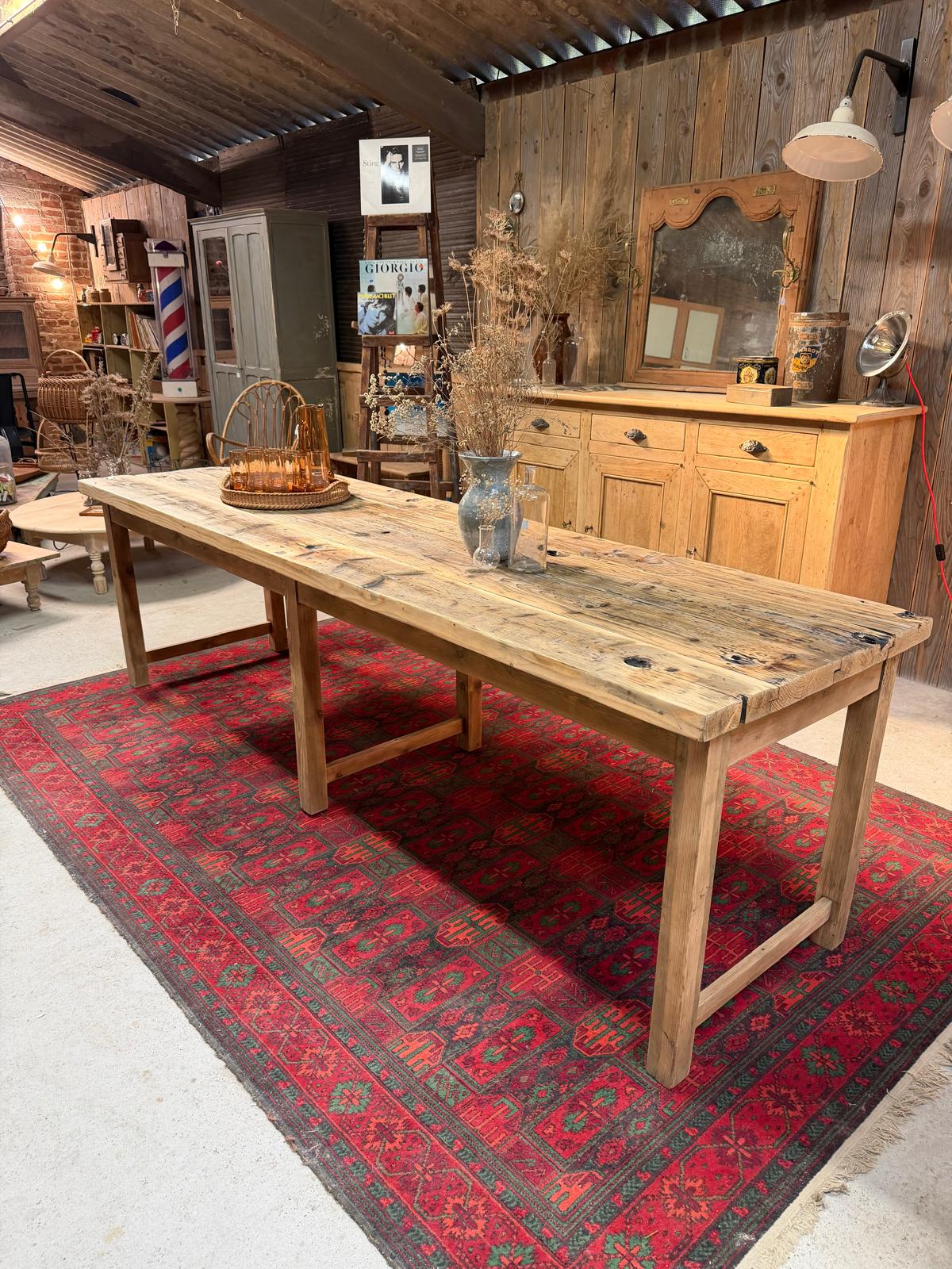 Grande table d'atelier